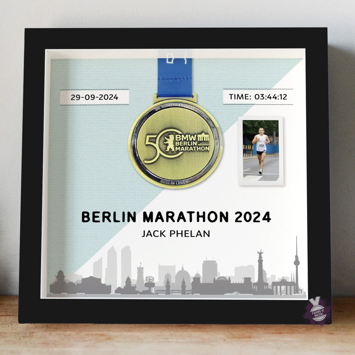 Berlin marathon medal frame