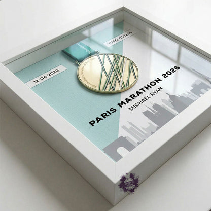 Paris marathon medal frame 2026 - detail